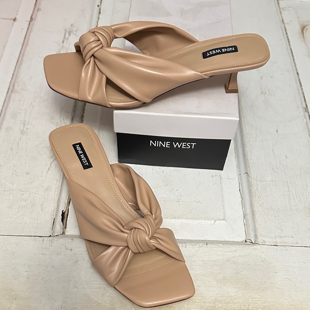 Nine West Women's Beige Knotted Heels - Picture 2 of 5